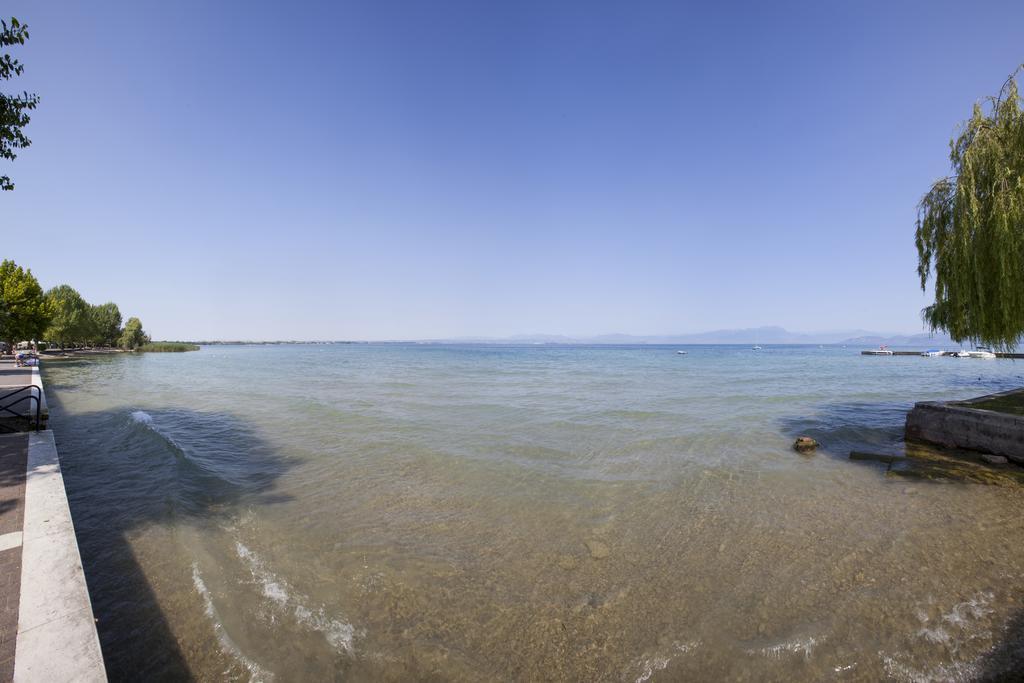 Baia Holiday Gasparina 카스텔누보델가다 외부 사진