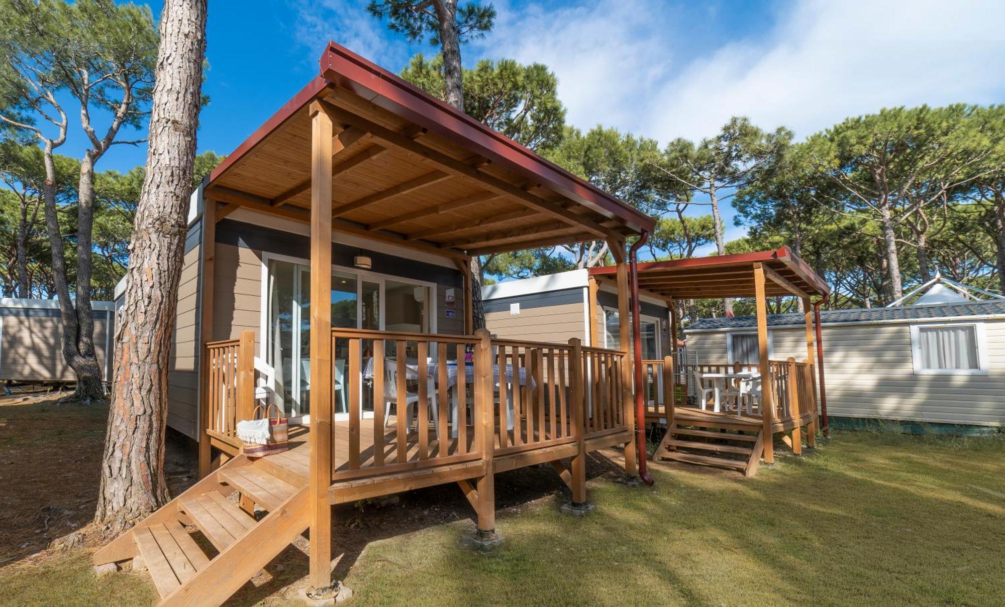 Baia Holiday Gasparina 카스텔누보델가다 외부 사진
